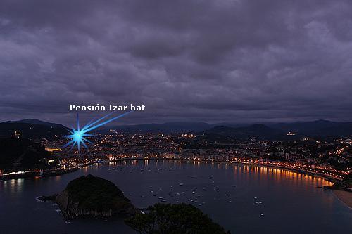 Pension Izar Bat 圣塞瓦斯蒂安 外观 照片